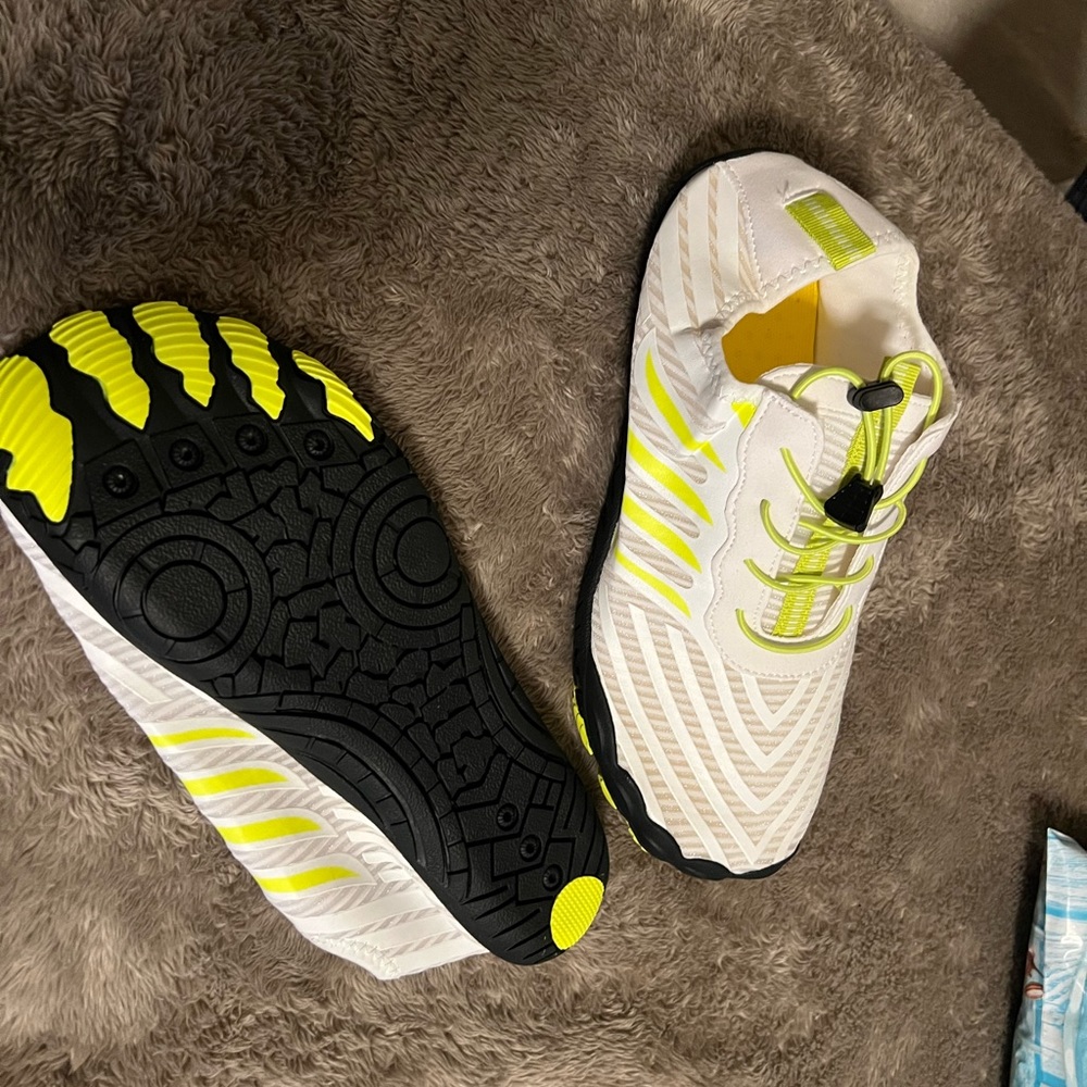 New Water shoes